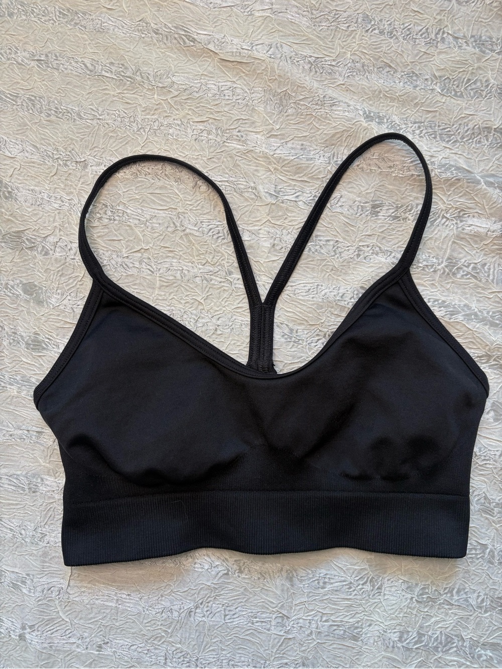Gymshark Black Seamless V‑Strap Sports Bra - Size Small
